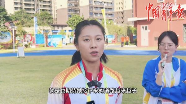 浙江14岁天才少女跑“赢”亚运冠军，被喊话“国家队等你！”